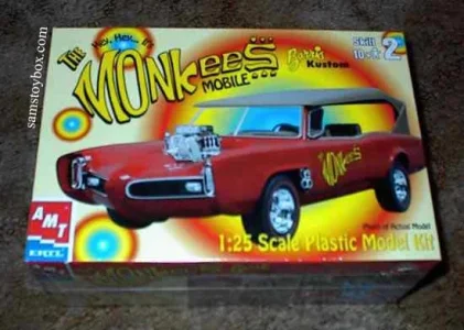 ModelMonkeeMobile Box art.webp